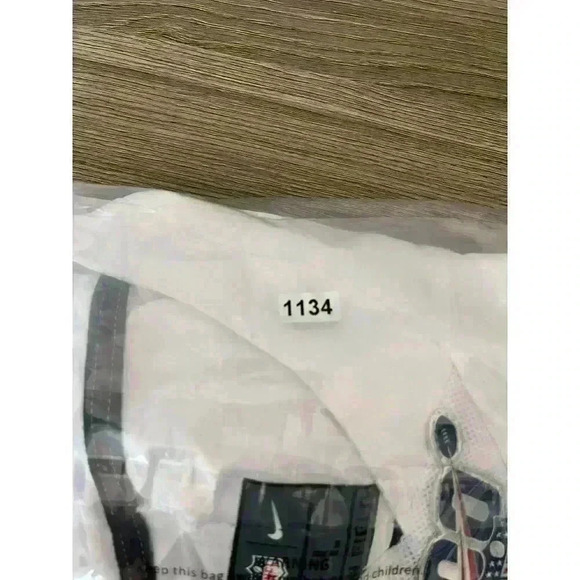 Nike New York Giants NFL #8 Daniel Jones On Field Men's L White Red Football - Picture 11 of 11